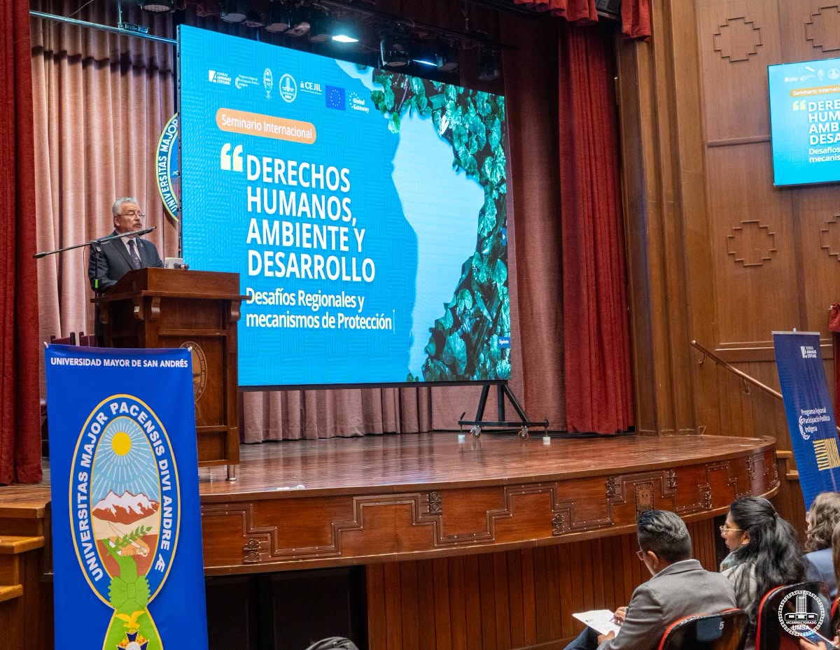 LA UMSA PROMUEVE EL DIÁLOGO INTERNACIONAL SOBRE DERECHOS HUMANOS, MEDIO AMBIENTE Y DESARROLLO SOSTENIBLE